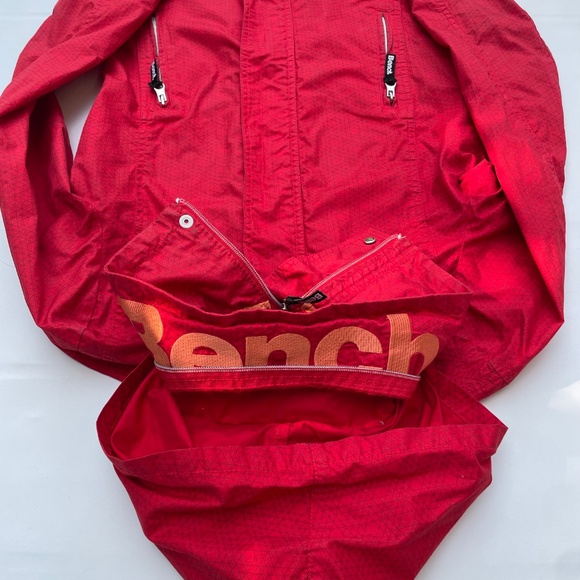 Bench Jacket Hoodie - Picture 3 of 9